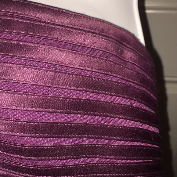 BCBGMAXAZRIA Ria Halter Mini Formal Dress Size 4 - Picture 13 of 14